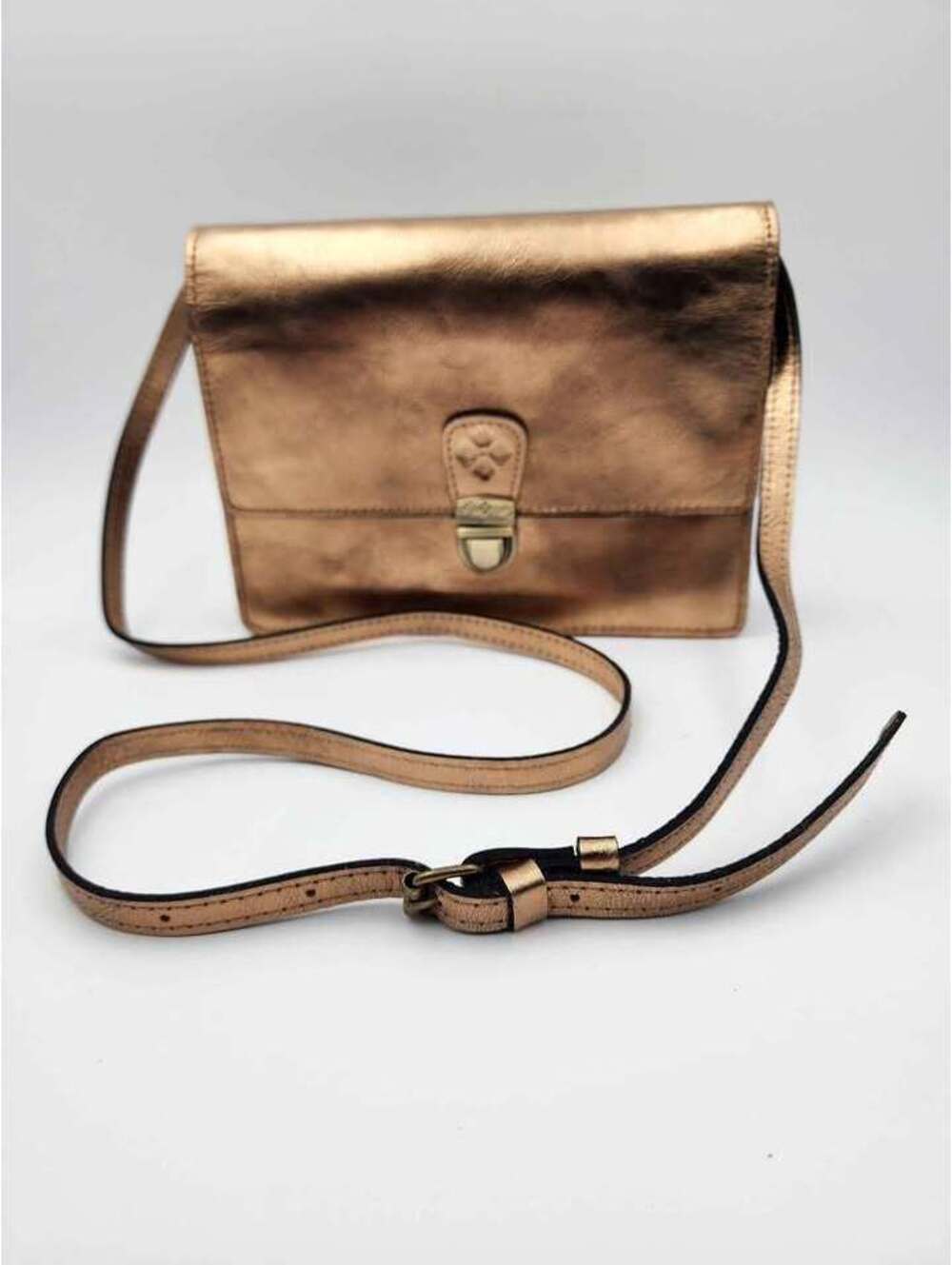 Patricia Nash Gold Leather Crossbody Bag